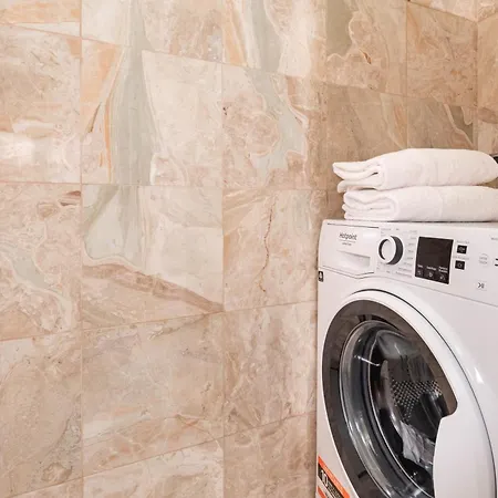 Piazza Isolo * Verona