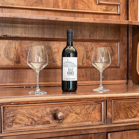 Апартаменты Piazza Isolo Верона